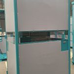 Ladungsträger für Autobatterieabdeckungen